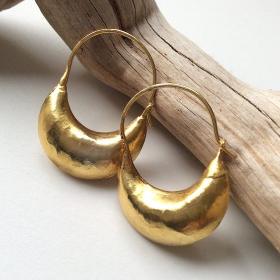 Emma | Vintage Golden Basket Earrings